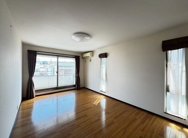 守山区鳥羽見１丁目戸建の寝室