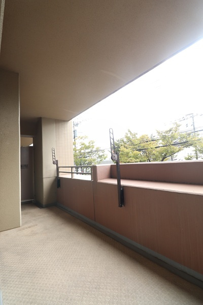 ナポレ久留米けやき通りのバルコニー