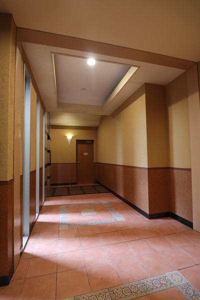 ナポレ久留米けやき通りのロビー