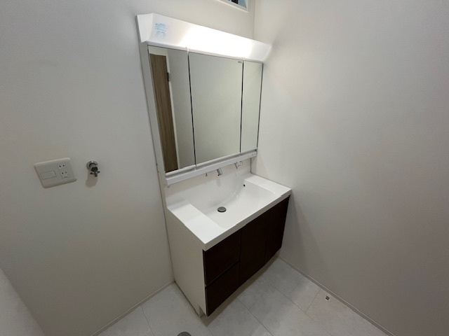 市町戸建ての独立洗面台