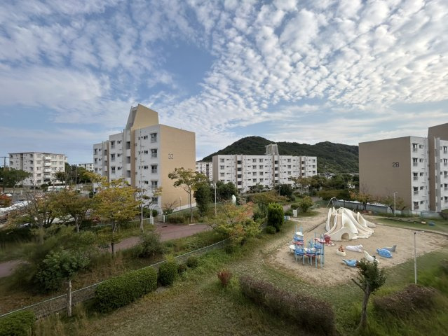 高倉台7-2団地30号棟の展望