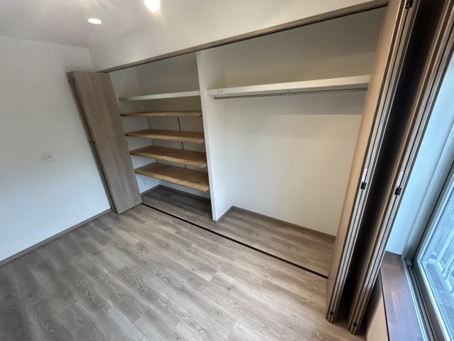 高倉台7-2団地30号棟の収納