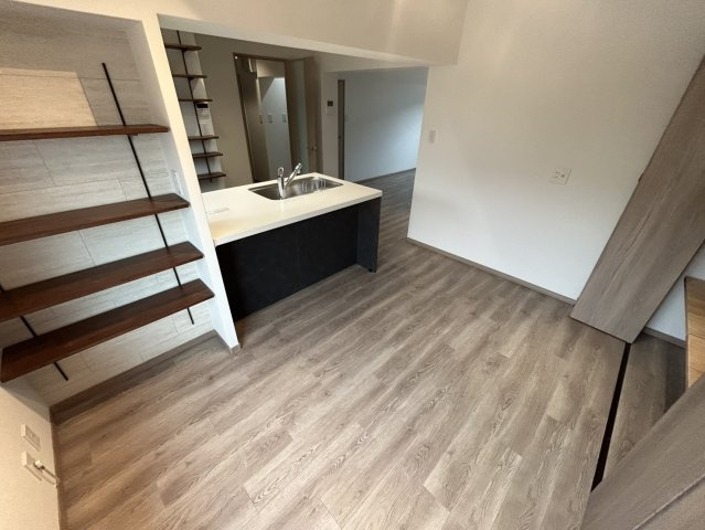 高倉台7-2団地30号棟の居間・リビング