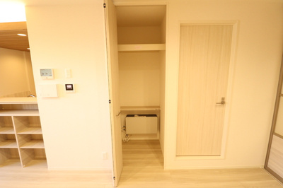 【収納】 | Ｄ-ＲＯＹＡＬ中央 ＥＡＳＴ | ウォークインクローゼット