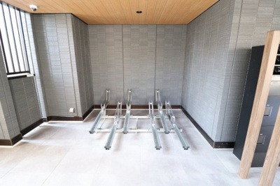 【その他共用部分】 | Ｄ-ＲＯＹＡＬ中央 ＥＡＳＴ | 駐輪場