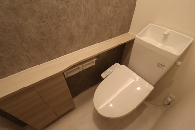 【トイレ】 | Ｄ-ＲＯＹＡＬ中央 ＥＡＳＴ | 温水便座付き