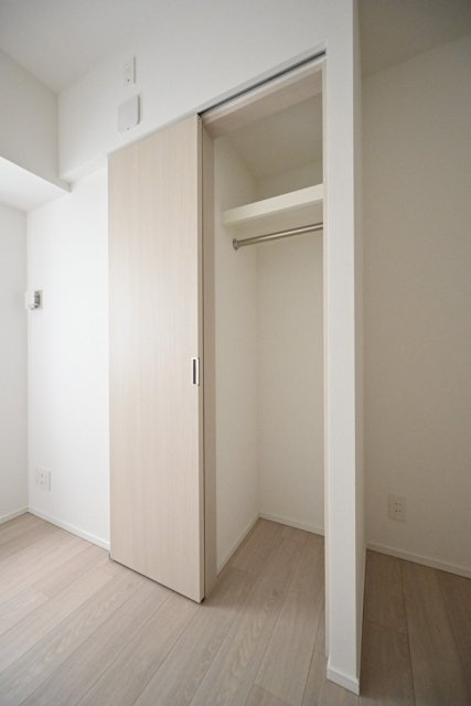 サンウッドフラッツ新宿四谷三丁目の収納|（洋室1）