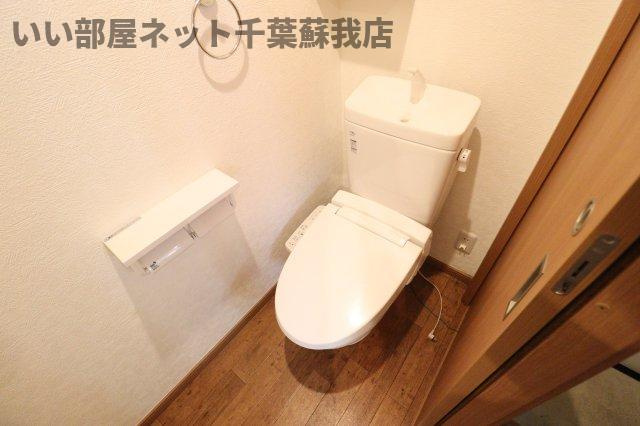 AQUE11のトイレ|落ち着いたトイレです