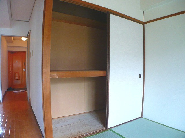 ハイツOGIの収納