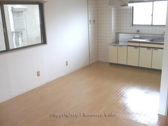 ハイツOGIの居間・リビング