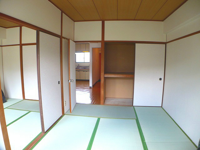 ハイツOGIの寝室