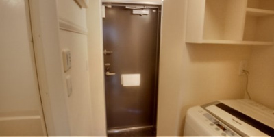 【玄関】 | レオパレスＳＨＩＢＡＴＡⅢ | 落ち着いた玄関です