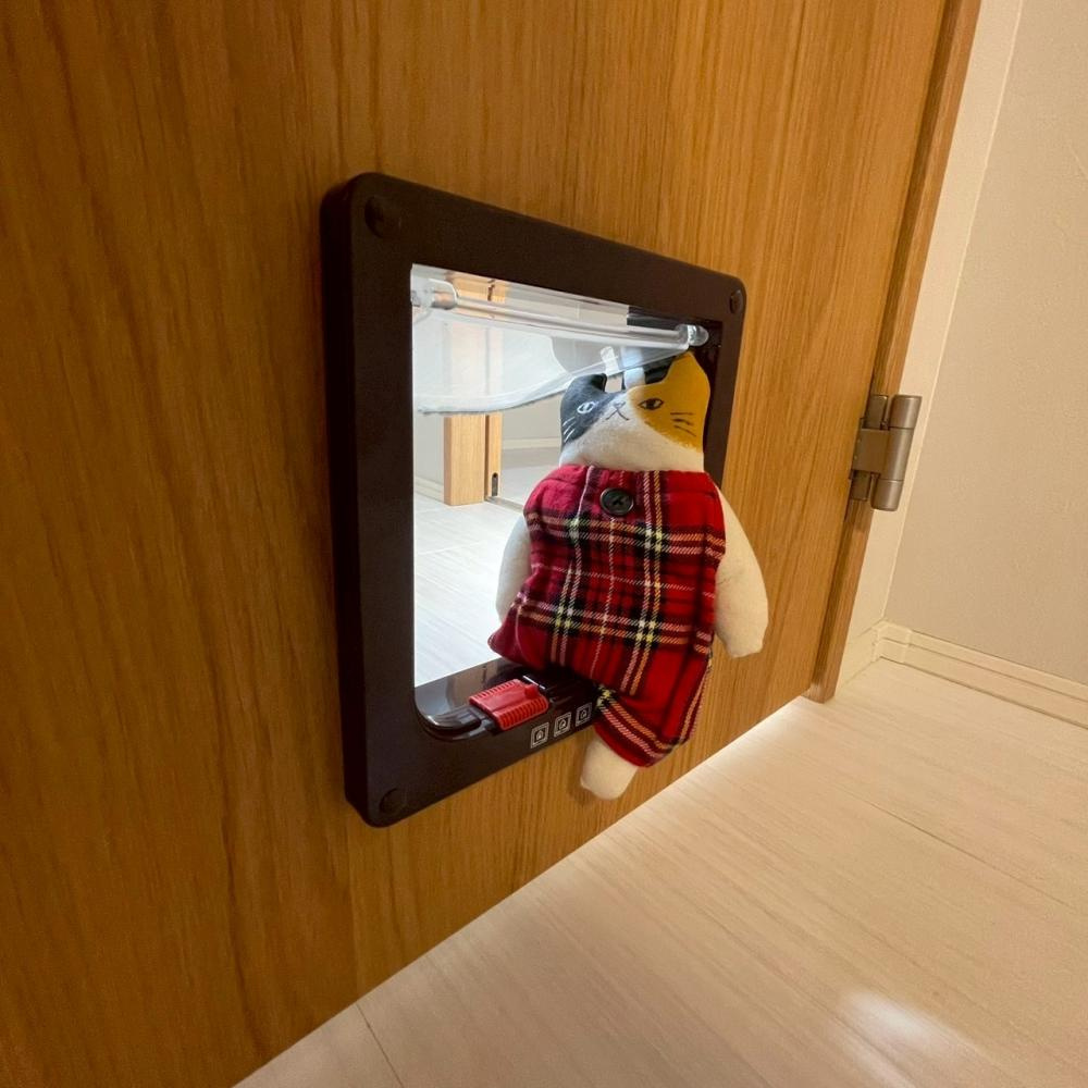 YOSHITOMI BASEのその他|トイレにペットドアあり