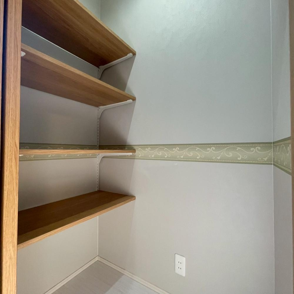 YOSHITOMI BASEの収納|ネコ用トイレスペース