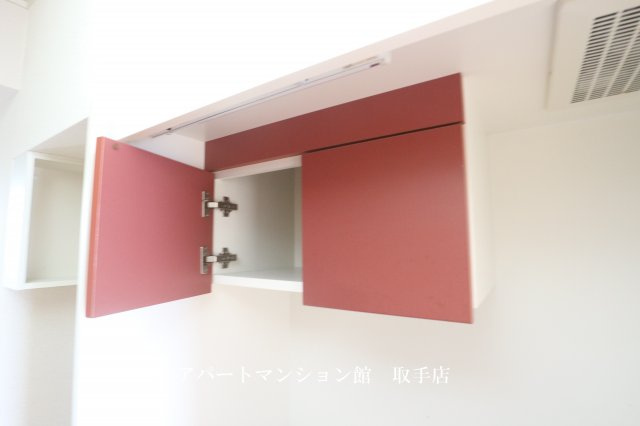 レオパレスSILKの収納