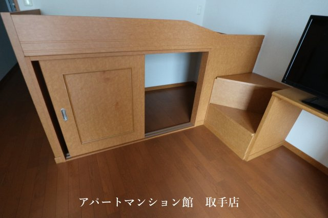 レオパレスムカイハラの収納