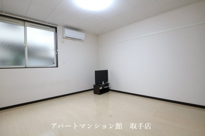 【居間・リビング】 | レオネクストムカイハラⅡ