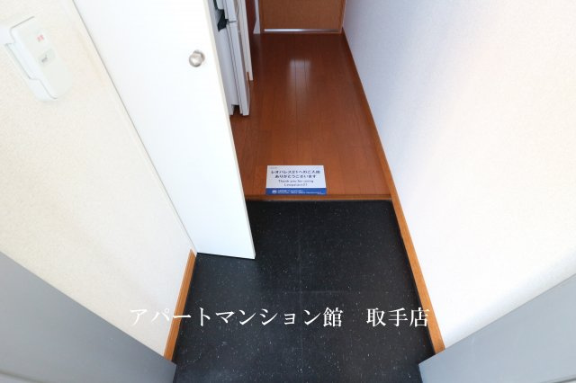 レオパレスコトブキの玄関|画像9