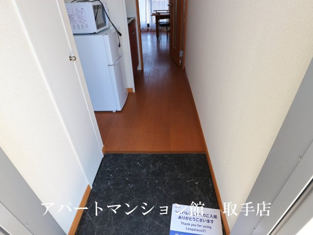 レオパレスふじしろの玄関|画像9