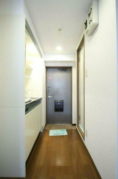 新宿区北新宿１丁目の賃貸マンションの内装