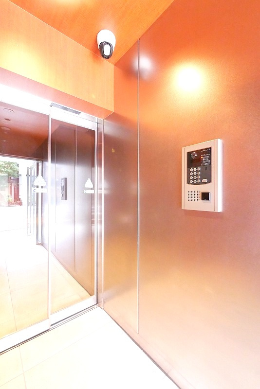 PREMIUM　CUBE　日本橋浜町の外観