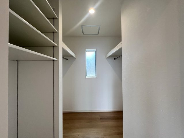 海老名駅まで自電車で１１分！な新築戸建の収納