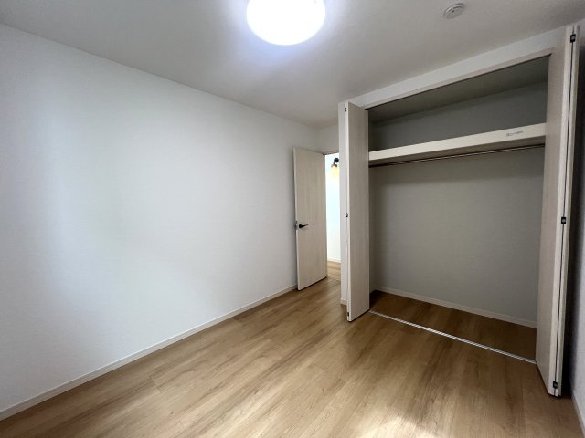 海老名駅まで自電車で１１分！な新築戸建の洋室|ゆったりした洋室です