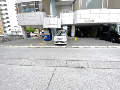 【エントランス】 | アイランドビル