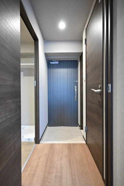 ＧＲＡＮＳＩＴＥ千代田水道橋の玄関