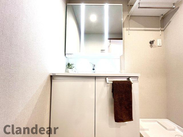 松戸栄町ハイムの独立洗面台|ドキドキの新生活も、安心してスタート。ぴったりの住まいを見つけませんか？クランディアが一緒に住まい選びをサポートします‼　まずは、お気軽にお問合せください　＃クランディア
