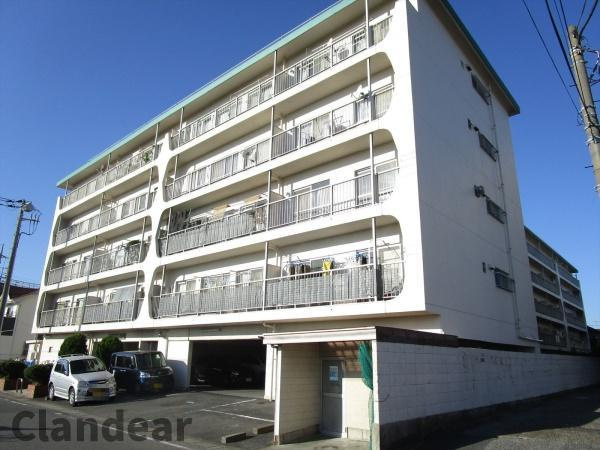 松戸栄町ハイムの外観|ドキドキの新生活も、安心してスタート。ぴったりの住まいを見つけませんか？クランディアが一緒に住まい選びをサポートします‼　まずは、お気軽にお問合せください　＃クランディア