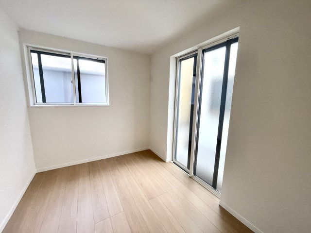 ＜LIBERi リーベリー＞板橋区高島平5丁目　自然×利便　限定1棟の洋室