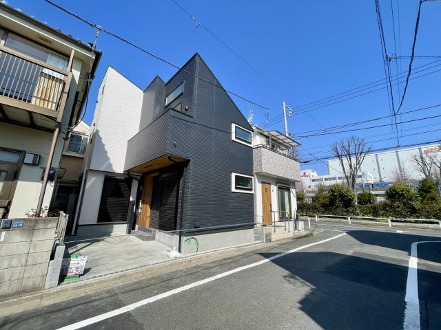 ＜LIBERi リーベリー＞板橋区高島平5丁目　自然×利便　限定1棟の前面道路含む現地写真