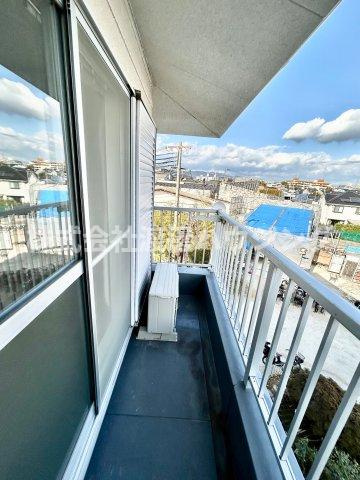 ナオミハイツ1のバルコニー