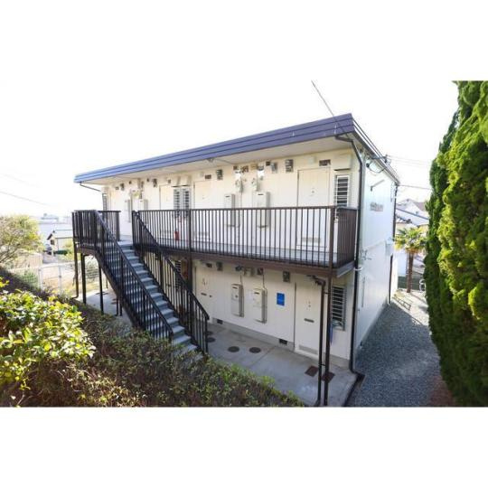 ナオミハイツ1の外観