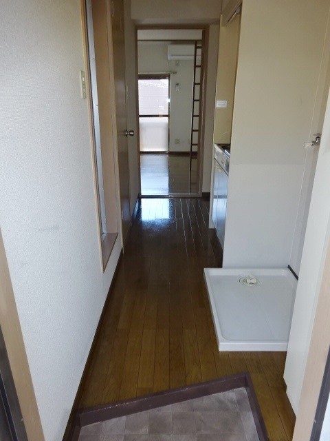 ビューティフルハイツBの玄関