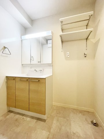 ベレオ杏樹【ＢＥＬＳ認証】の洗面所