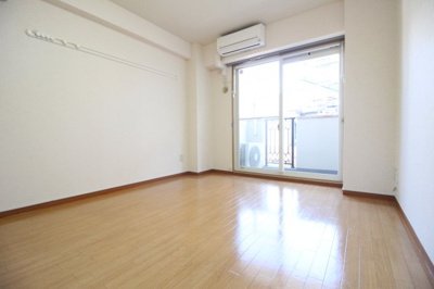 【洋室】 | 朝陽館 | 洋室9帖