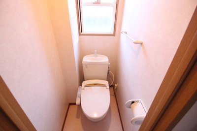 【トイレ】 | 朝陽館 | 温水洗浄便座付き