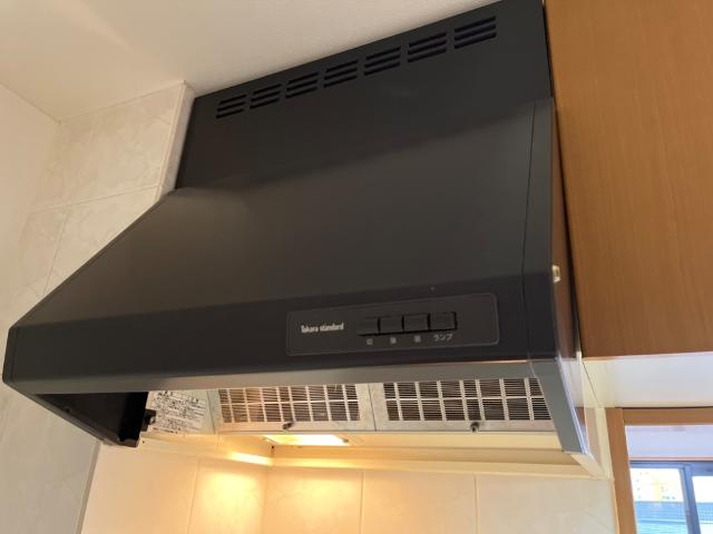 新風館のキッチン|レンジフード