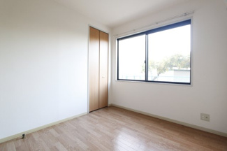 【洋室】 | シャルマンハイツ | ゆったりした洋室です