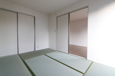 【和室】 | シャルマンハイツ | きれいな和室です