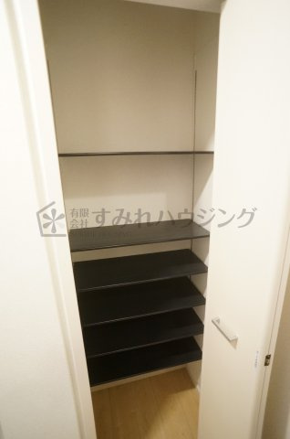 アレグレパス安倉の収納|参考、同建物・反転間取りの号室