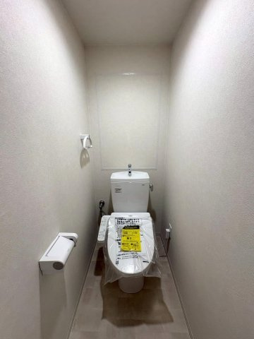 ◆２０２５年５月リフォーム完了◆全居室６帖以上の広々住戸◆南面ワイドバルコニー◆シャルム大津のトイレ|トイレ