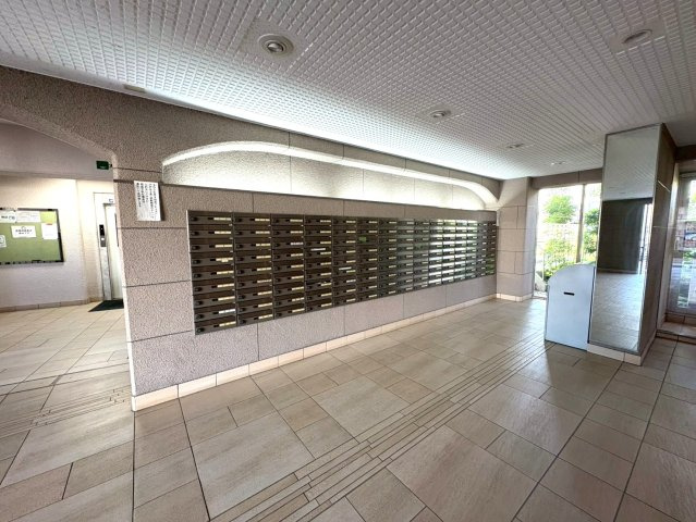 ◆２０２５年５月リフォーム完了◆全居室６帖以上の広々住戸◆南面ワイドバルコニー◆シャルム大津のその他共用部分|集合ポスト