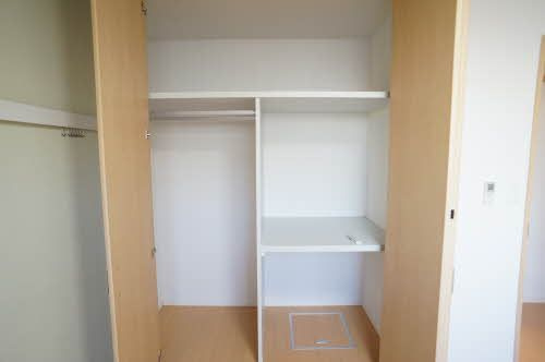 メゾンマストすわ町の収納