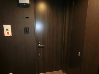 【玄関】 | ホワイトガーデン西宮中島町