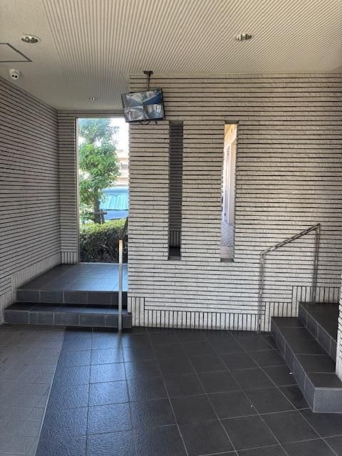 プロニティ・ユーのロビー