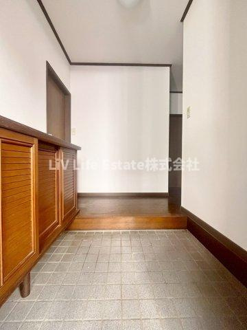 ハイツ光洋Aの玄関