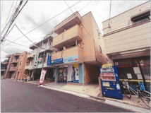 ラソス・ケイの画像